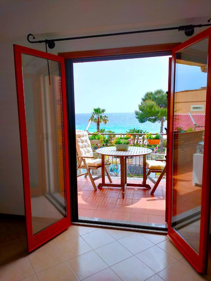 Appartement Taormina By The Sea à Mazzeo Extérieur photo