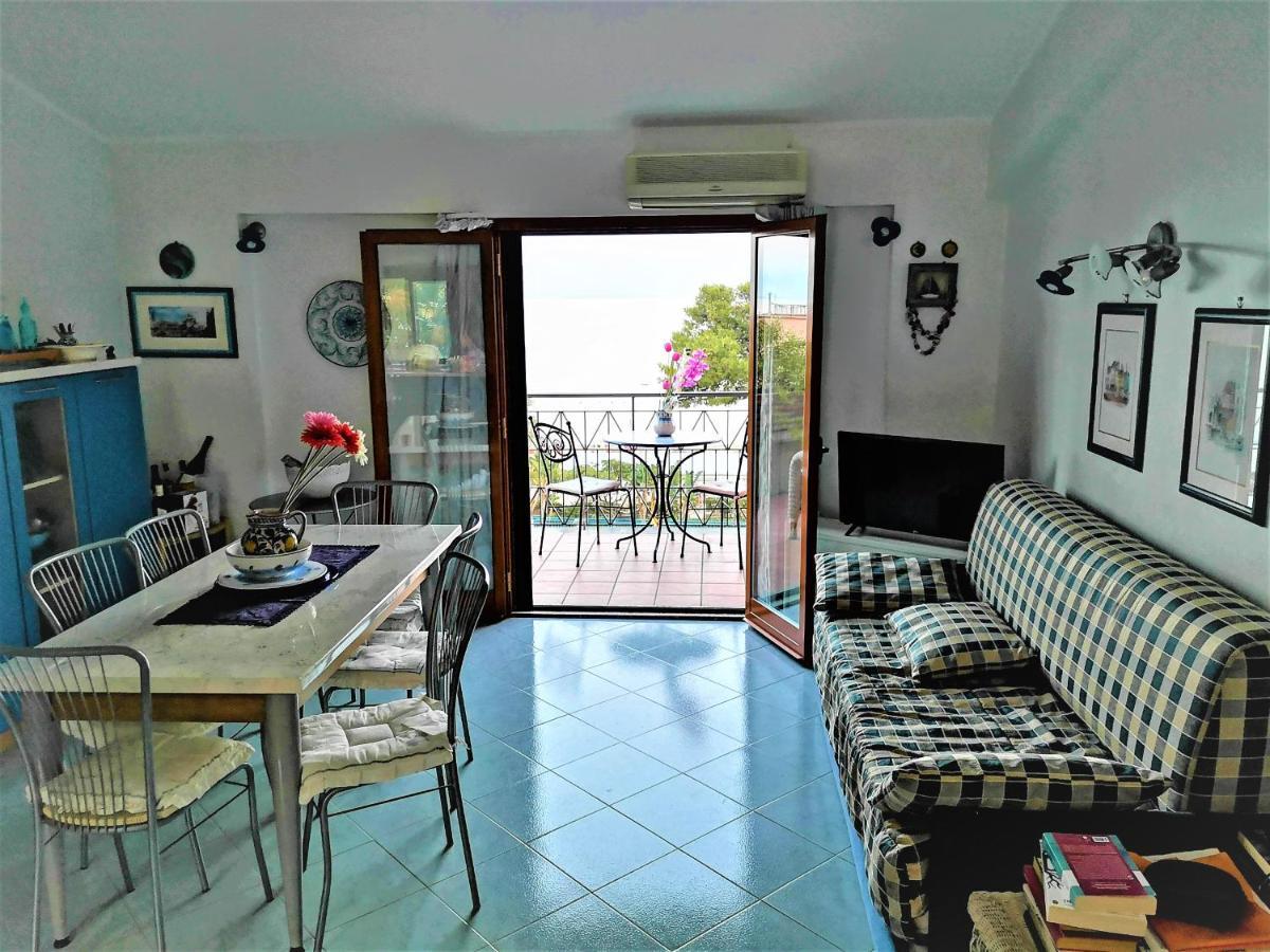 Appartement Taormina By The Sea à Mazzeo Extérieur photo